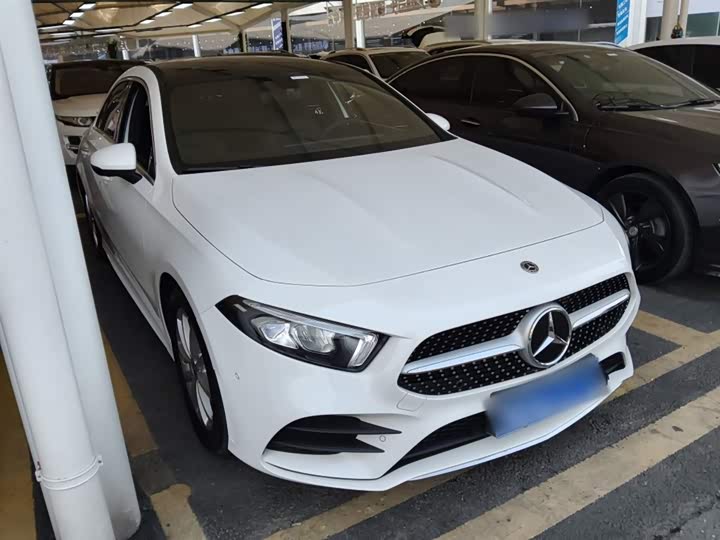 Фото 4 - Mercedes-Benz A-Class