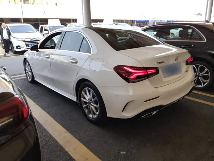 Фото 5 - Mercedes-Benz A-Class