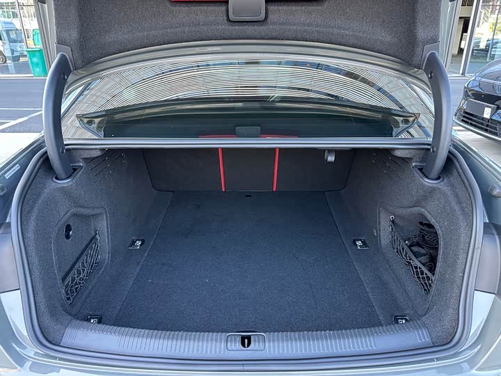 Фото 16 - Audi S4