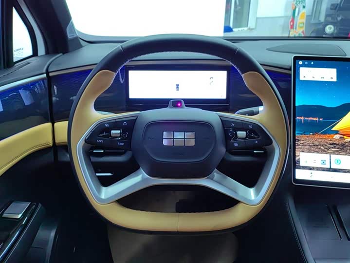 Фото 15 - Geely Galaxy L7