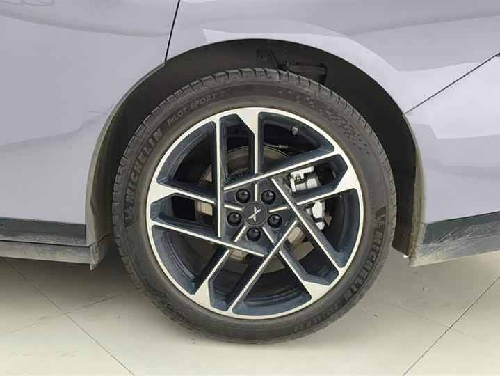 Фото 6 - XPeng F57