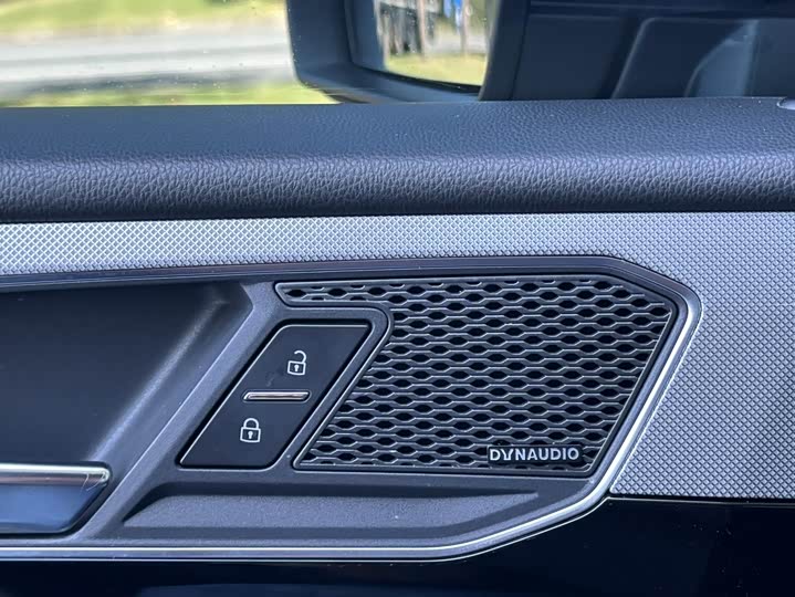 Фото 13 - Volkswagen Tayron