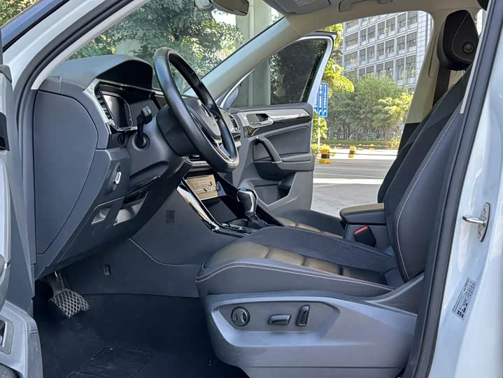 Фото 6 - Volkswagen Tayron