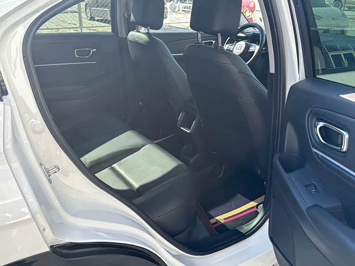 Фото 13 - Honda e:NS1