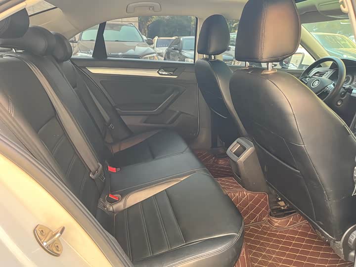 Фото 11 - Volkswagen Lamando L