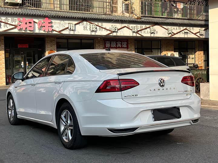 Фото 5 - Volkswagen Lamando L