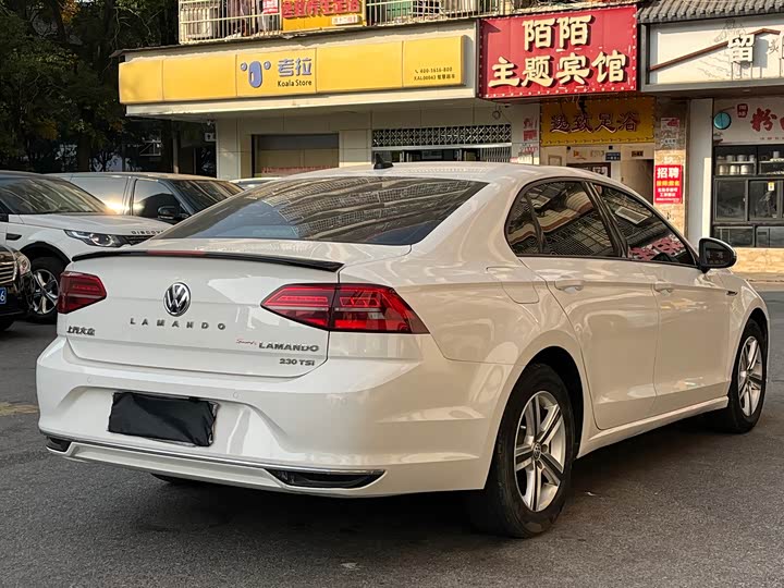 Фото 7 - Volkswagen Lamando L