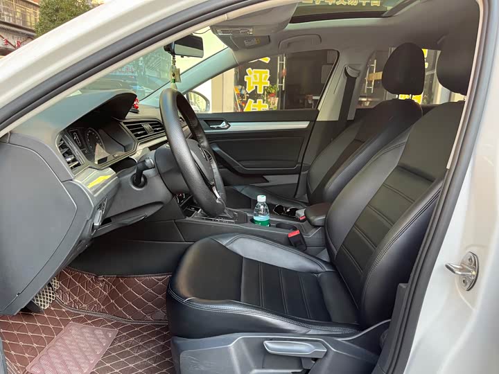 Фото 8 - Volkswagen Lamando L