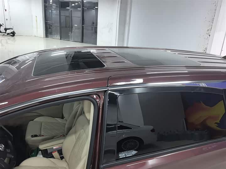 Фото 27 - Buick GL8 ES