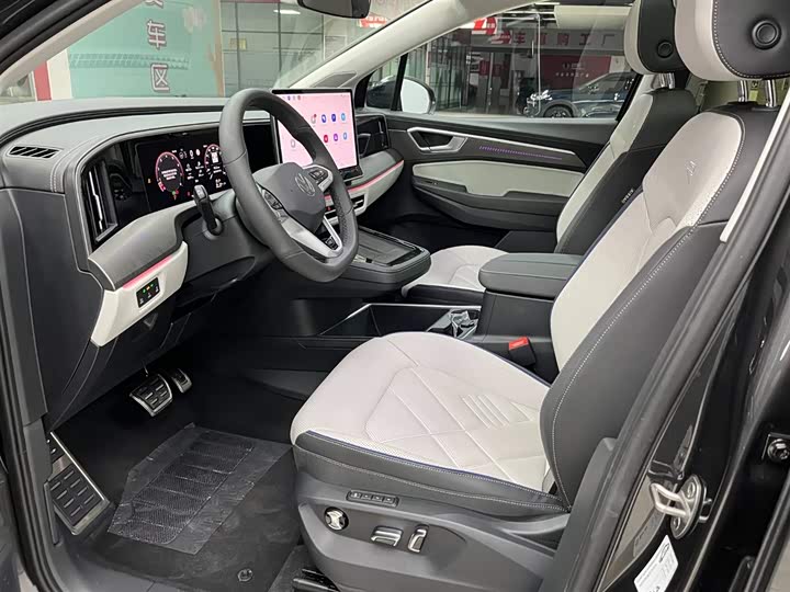 Фото 11 - Volkswagen Talagon