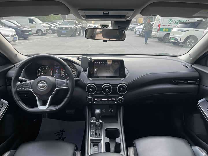 Фото 11 - Nissan Sylphy