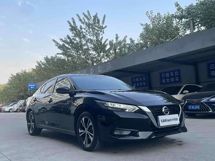 Фото 2 - Nissan Sylphy