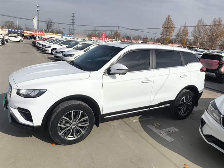 Фото 5 - Geely Atlas