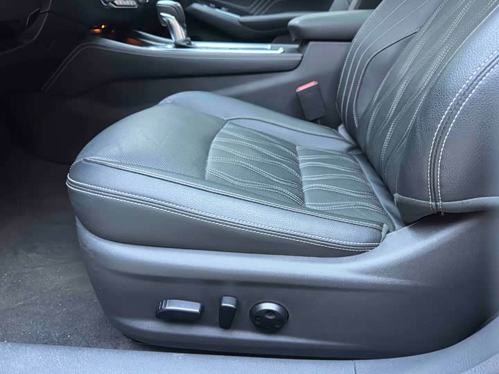 Фото 17 - Nissan Teana