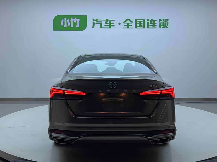 Фото 5 - Nissan Teana