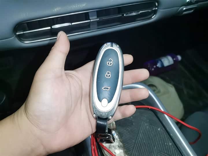 Фото 12 - Dongfeng Nammi 01