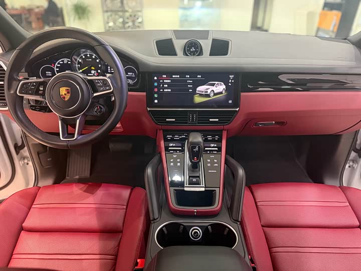 Фото 12 - Porsche Cayenne Hybrid