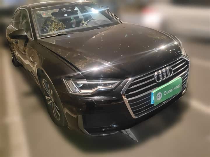 Фото 25 - Audi A6L