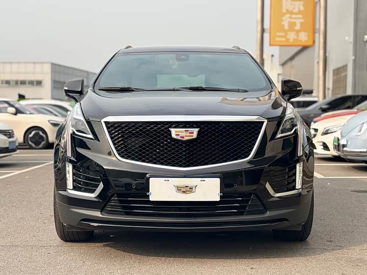 Фото 2 - Cadillac XT5