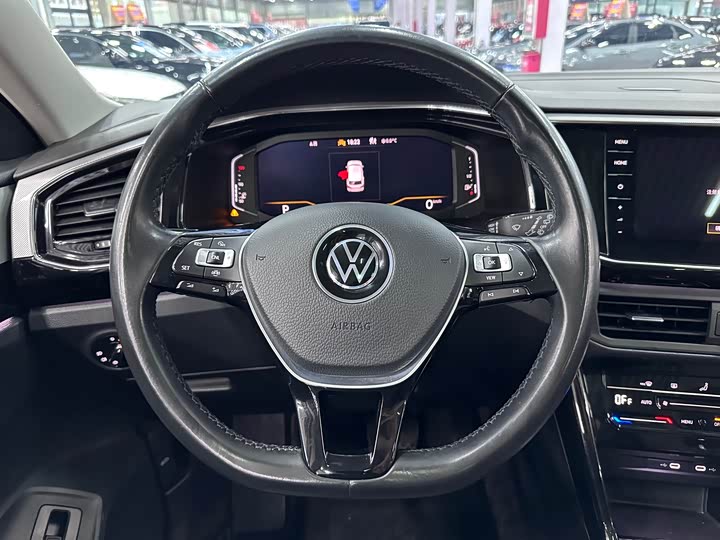 Фото 10 - Volkswagen Tayron