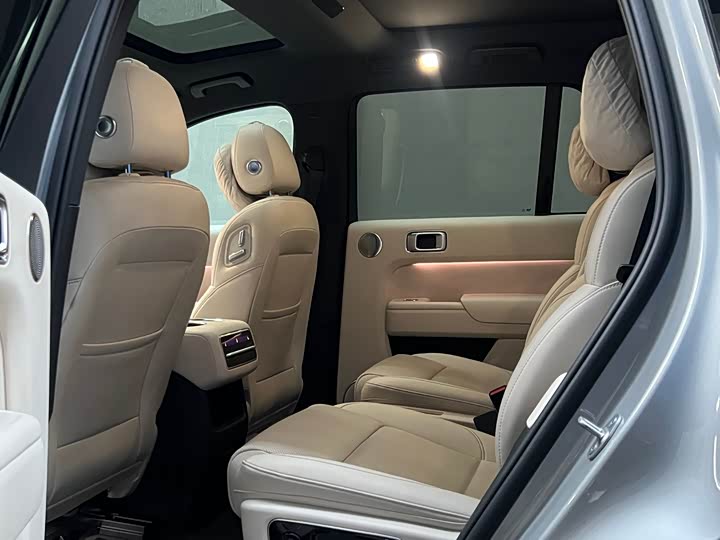 Фото 5 - LiXiang L8