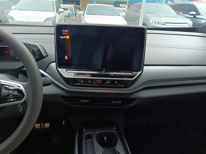 Фото 13 - Volkswagen ID.4 Crozz