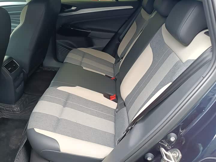 Фото 17 - Volkswagen ID.4 Crozz