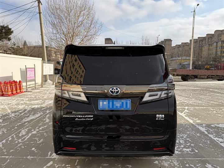 Фото 3 - Toyota Vellfire