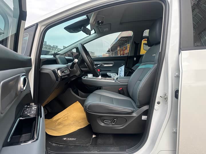 Фото 6 - GAC Aion Y