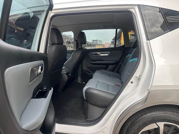 Фото 7 - GAC Aion Y