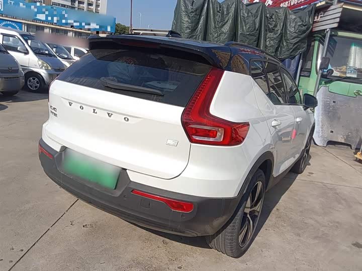 Фото 7 - Volvo XC40 EV