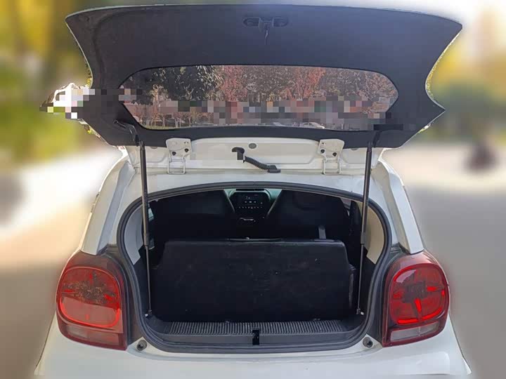 Фото 10 - Roewe Clever