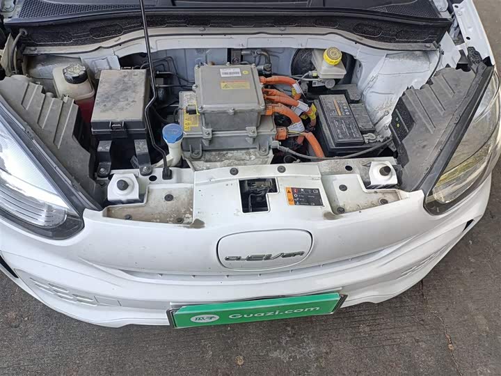 Фото 11 - Roewe Clever