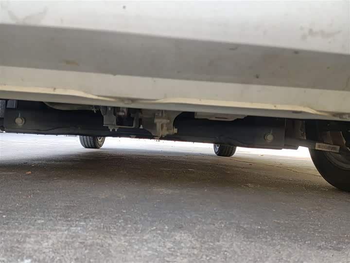 Фото 23 - Roewe Clever