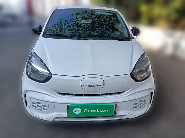 Фото 24 - Roewe Clever