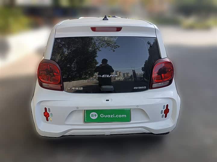 Фото 28 - Roewe Clever