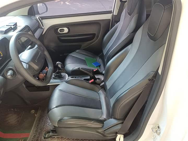 Фото 8 - Roewe Clever