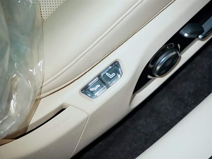 Фото 32 - Luxeed S7