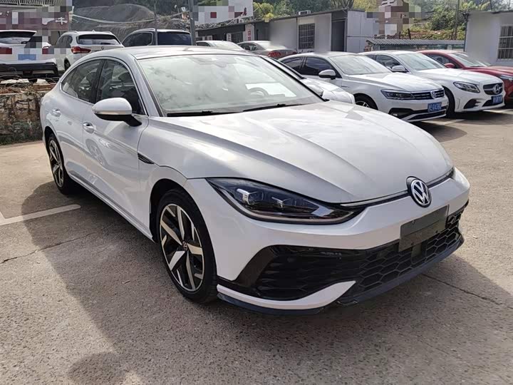 Фото 4 - Volkswagen Lamando L