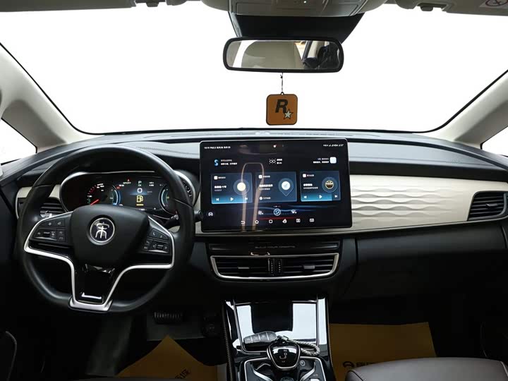 Фото 15 - BYD Song Max Hybrid