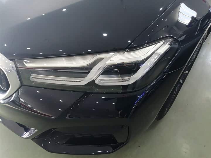 Фото 24 - BMW 5 Series