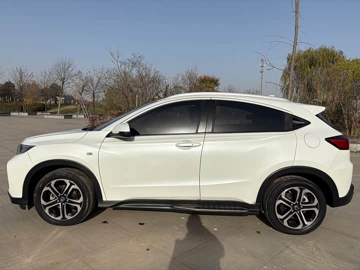 Фото 32 - Honda XR-V