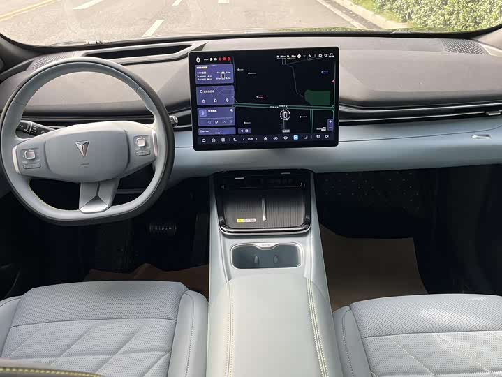 Фото 8 - Changan Deepal S05