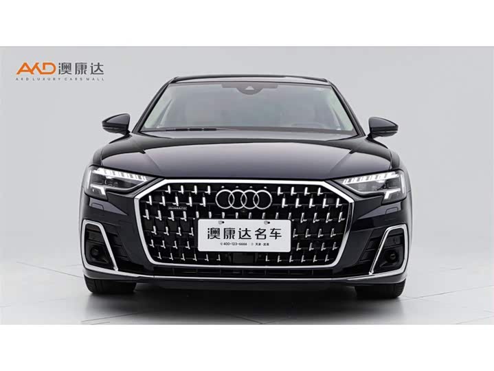 Фото 2 - Audi A8