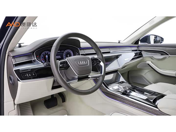 Фото 6 - Audi A8