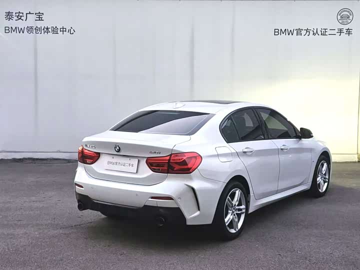 Фото 4 - BMW 1 Series