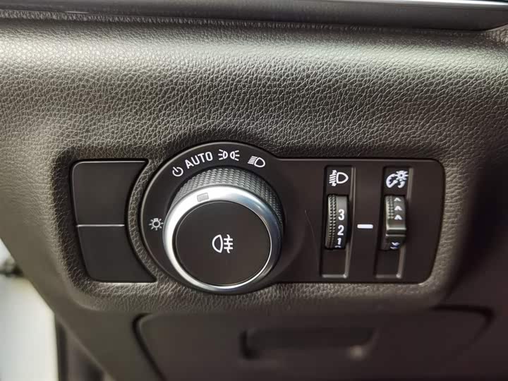 Фото 21 - Buick Velite 6