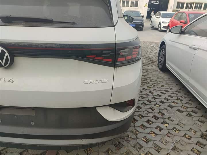 Фото 8 - Volkswagen ID.4 Crozz