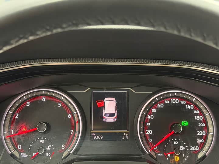 Фото 12 - Volkswagen Tayron