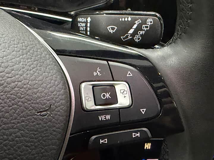 Фото 14 - Volkswagen Tayron